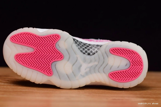 Cheap Jordan Air Pink AH7860-106 Snakeskin Low 11 WMNS 0606